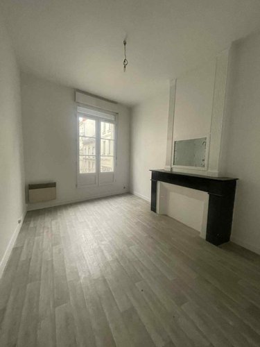Appartement a vendre Saumur 49400 Maine-et-Loire 63 m2 3 pièces 115385 euros