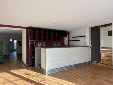 Immeuble a vendre Beaupréau-en-Mauges 49600 Maine-et-Loire 260 m2  146720 euros