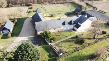 Maison a vendre Morannes sur Sarthe-Daumeray 49640 Maine-et-Loire 281 m2 10 pièces 544875 euros