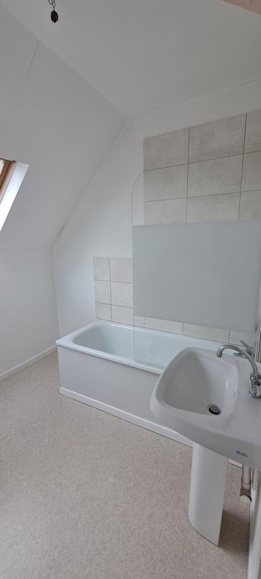 Location appartement Amiens 80000 Somme 58 m2 2 pièces 690 euros