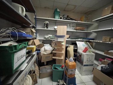 Fonds et murs commerciaux a vendre Locminé 56500 Morbihan 290 m2  230080 euros