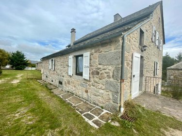 Location appartement Rimeize 48200 Lozère 33 m2  420 euros