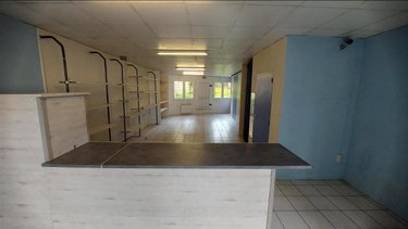 Fonds et murs commerciaux a vendre Besançon 25000 Doubs 61 m2  132500 euros