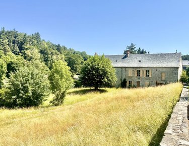 Maison a vendre Fournels 48310 Lozère 350 m2  158000 euros