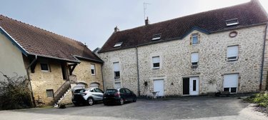 Immeuble a vendre Champvans 39100 Jura 452 m2  280000 euros