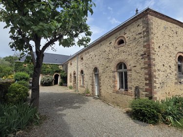 Maison a vendre La Roche-Neuville 53200 Mayenne 232 m2 8 pièces 445900 euros