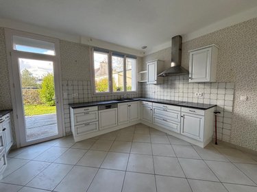 Maison a vendre Lesneven 29260 Finistère 234 m2 7 pièces 434800 euros