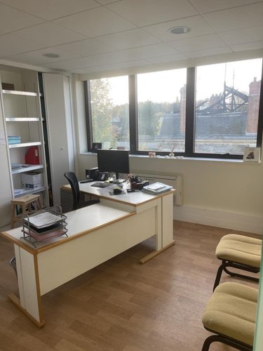 Fonds et murs commerciaux a vendre Montargis 45200 Loiret 78 m2  105900 euros