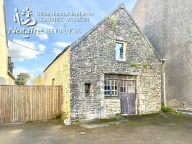 Fonds et murs commerciaux a vendre Commana 29450 Finistère 425 m2  179100 euros