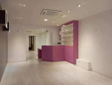 Location fonds et murs commerciaux Bourg-en-Bresse 01000 Ain 66 m2  706 euros