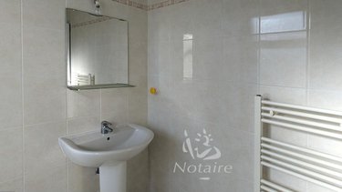 Immeuble a vendre Cléder 29233 Finistère 227 m2  249140 euros