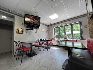Immeuble a vendre Bourghelles 59830 Nord 162 m2  549000 euros