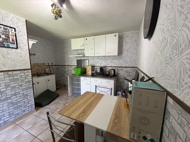 Location appartement Saint-Cyr-sur-Menthon 01380 Ain 27 m2 2 pièces 300 euros