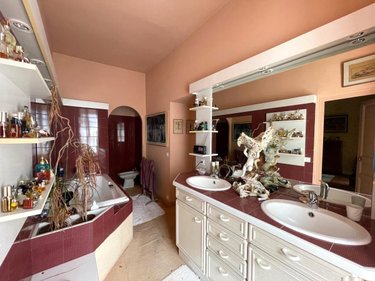 Maison a vendre Angers 49000 Maine-et-Loire 585 m2 14 pièces 859360 euros