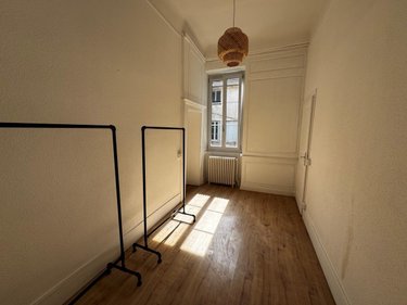 Location appartement Dole 39100 Jura 99 m2 4 pièces 900 euros