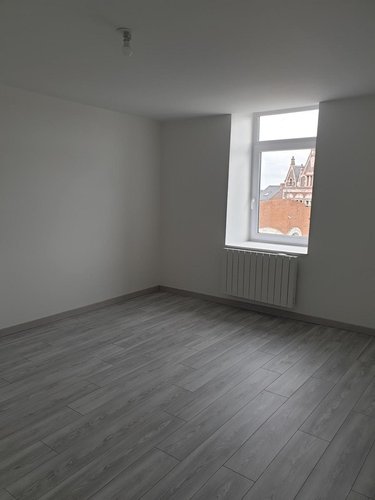 Location appartement Pont-à-Vendin 62880 Pas-de-Calais 85 m2 5 pièces 820 euros