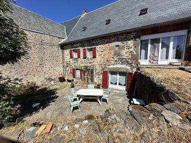 Maison a vendre Neuvéglise-sur-Truyère 15260 Cantal 200 m2  245000 euros