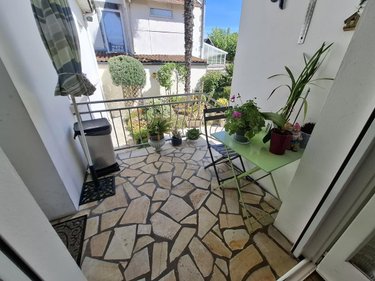 Maison a vendre Saintes 17100 Charente-Maritime 147 m2 8 pièces 374000 euros