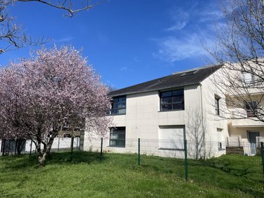 Appartement a vendre Vannes 56000 Morbihan 32 m2  141100 euros