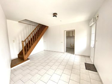 Location appartement Tiercé 49125 Maine-et-Loire 38 m2 2 pièces 565 euros