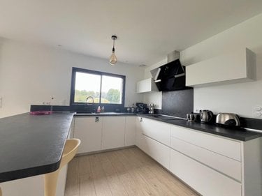 Maison a vendre Plomelin 29700 Finistère 108 m2 4 pièces 380000 euros