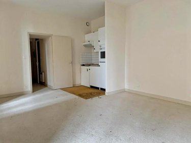 Immeuble a vendre Guingamp 22200 Côtes-d'Armor 700 m2  549920 euros