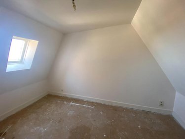 Immeuble a vendre Cherré-Au 72400 Sarthe 81 m2  79500 euros