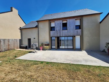 Location maison Saint-Jouan-des-Guérets 35430 Ille-et-Vilaine 113 m2  1340 euros