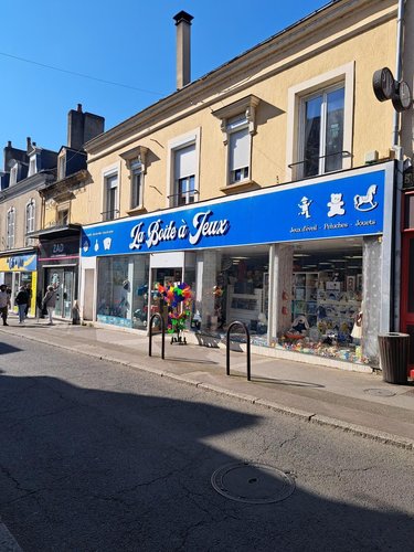 Immeuble a vendre Le Mans 72000 Sarthe 153 m2  588000 euros
