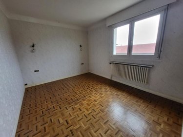 Immeuble a vendre Audincourt 25400 Doubs 381 m2  257000 euros