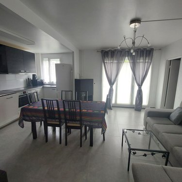 Location appartement Reims 51100 Marne 59 m2 3 pièces 750 euros
