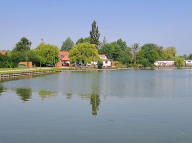 Fonds et murs commerciaux a vendre Ardres 62610 Pas-de-Calais 100 m2  693548 euros