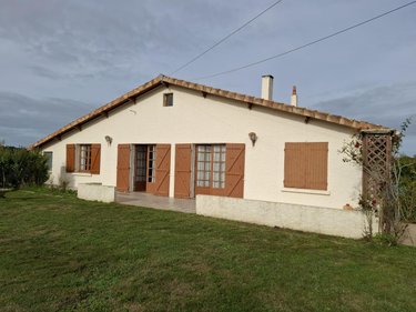 Maison a vendre Bussac-sur-Charente 17100 Charente-Maritime 82 m2 4 pièces 146888 euros