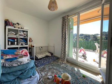 Appartement a vendre Septèmes-les-Vallons 13240 Bouches-du-Rhône 55 m2 3 pièces 110000 euros