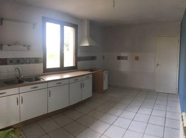 Location maison La Chevrolière 44118 Loire-Atlantique 91 m2 4 pièces 900 euros
