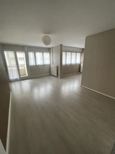 Location appartement Amiens 80000 Somme 86 m2 3 pièces 844 euros