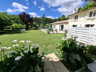Maison a vendre Courcoury 17100 Charente-Maritime 222 m2 5 pièces 455000 euros