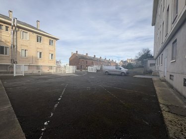 Immeuble a vendre Soissons 02200 Aisne 1900 m2  650000 euros