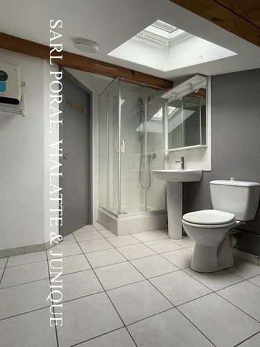 Location appartement Ambérieu-en-Bugey 01500 Ain 28 m2 2 pièces 490 euros