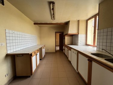 Maison a vendre Courmas 51390 Marne 268 m2 9 pièces 230600 euros