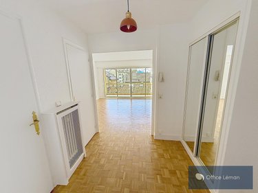 Appartement a vendre Divonne-les-Bains 01220 Ain 66 m2 4 pièces 335000 euros
