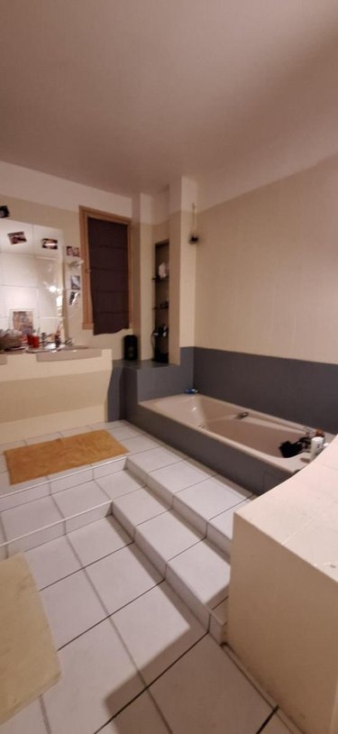 Maison a vendre Vic-Fezensac 32190 Gers 300 m2 10 pièces 296000 euros