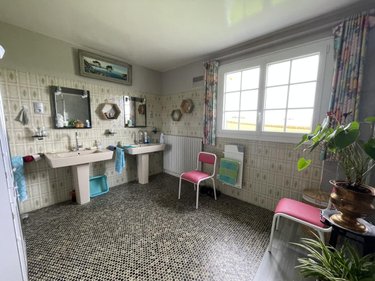 Maison a vendre Courgains 72260 Sarthe 161 m2 7 pièces 227648 euros