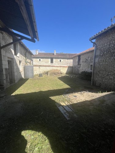 Maison a vendre La Tour-Saint-Gelin 37120 Indre-et-Loire 200 m2  95400 euros