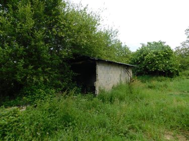 Terrains de loisirs bois etangs a vendre Morannes sur Sarthe-Daumeray 49640 Maine-et-Loire 7385 m2  29680 euros