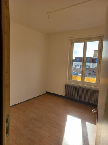 Location appartement Cambrai 59400 Nord 75 m2 4 pièces 670 euros