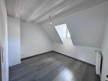 Location maison Château-Gontier-sur-Mayenne 53200 Mayenne 100 m2 6 pièces 900 euros