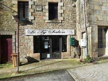 Fonds et murs commerciaux a vendre Guémené-sur-Scorff 56160 Morbihan 50 m2  44770 euros