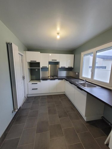 Location maison Elbeuf 76500 Seine-Maritime 98 m2  1100 euros