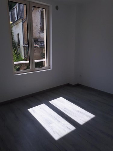 Location appartement Montoire-sur-le-Loir 41800 Loir-et-Cher 56 m2  540 euros